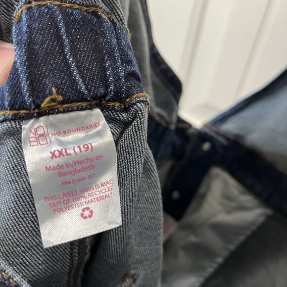 No Boundaries Shortall Womens XXL Blue Denim Bib Overalls Shorts Cuffed Hem - Picture 6 of 8